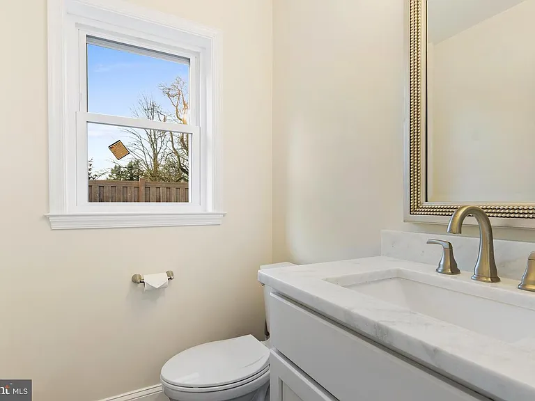 517 Highland Ave #517 — Photo 11