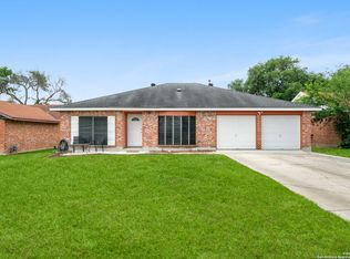 6514 Ridge Creek Dr, San Antonio, TX 78233