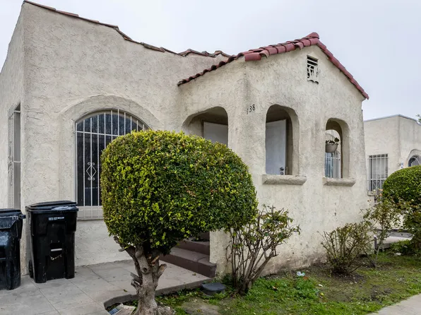 138 W 82nd St, Los Angeles, CA 90003