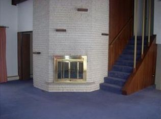 3175 N Main St #45, Rock Creek, OH 44084