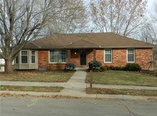 6309 NE Normandy Dr, Kansas City, MO 64118