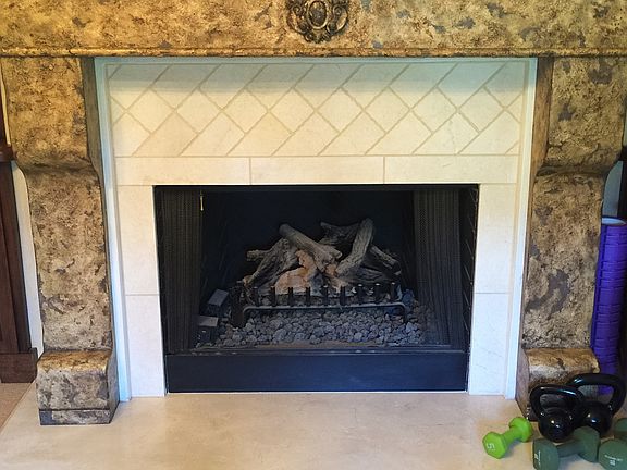 4th image of 12019 S Honah Lee Ct