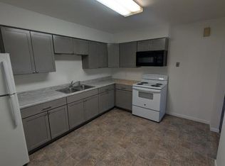1822 Sunnyside Dr APT 2, Kalamazoo, MI 49048