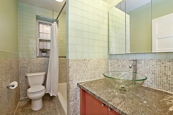 Sold by Corcoran | media 7