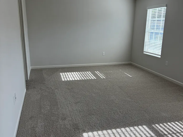 180 Rolling Meadow Trce — Photo 15