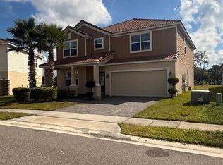 1095 Oak Bluff Dr, Davenport, FL 33837