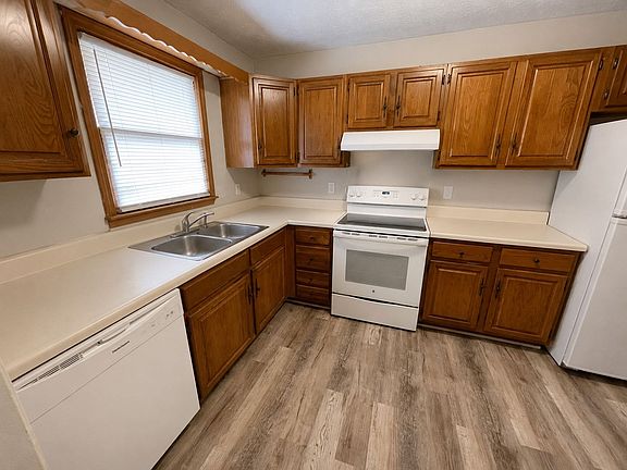 3rd image of 595 Macon Hwy APT 23