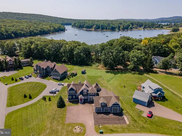 662 Waterfront Greens Dr, Swanton, MD 21561