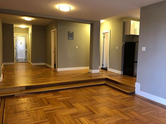 2nd image of 3660 Waldo Ave APT 7A