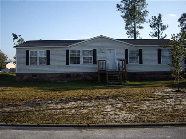 1st image of 68 Willow Ln NE