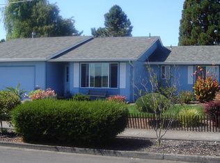 2585 Walker Rd NE, Salem, OR 97305