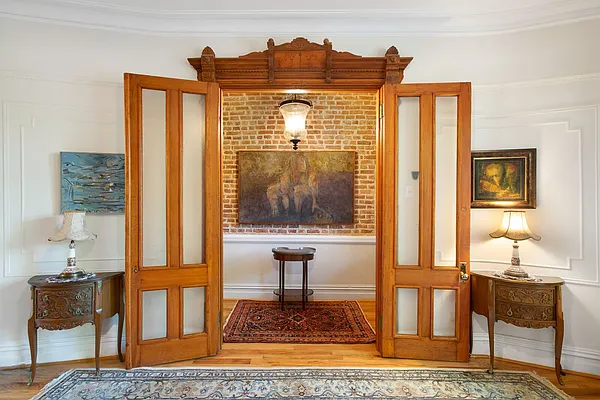 Sold by Stribling | media 20