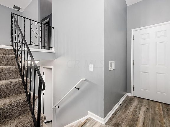 3rd image of 3671 Santiago Dr