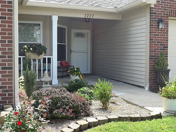 4th image of 1727 Brookview Dr