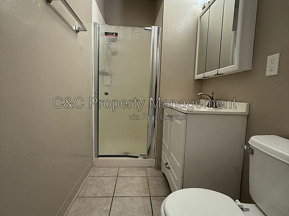 5th image of 803 Laurel St #8