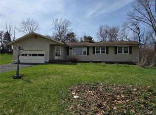 225 Marsh Dr, Syracuse, NY