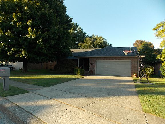 2nd image of 1335 Coventry Ln