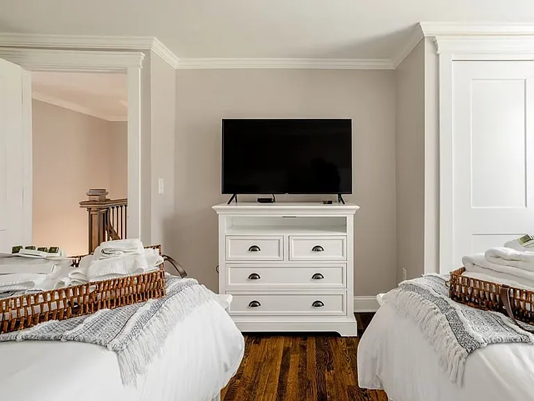 2222 Ridge Rd — Photo 42
