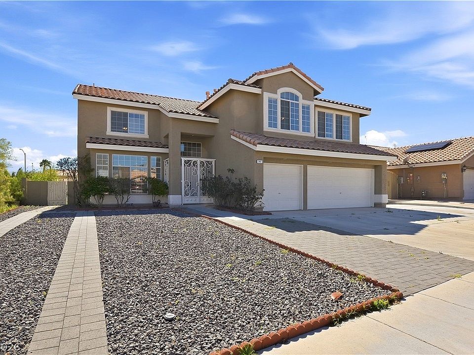 1st image of 747 Canyon Crest Dr