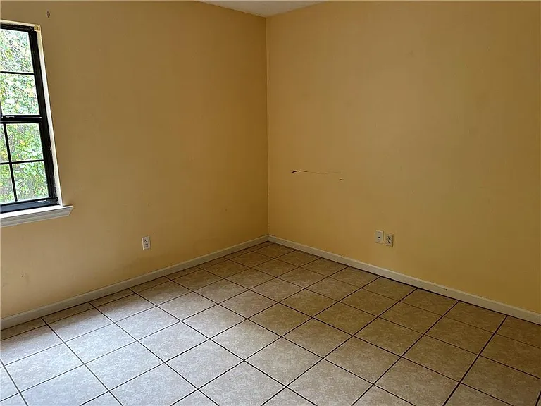 890 E Cherry St #104 — Photo 12