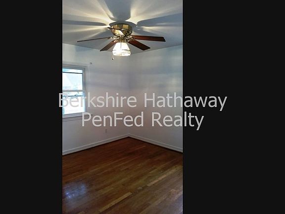 5th image of 6004 Mann Ave