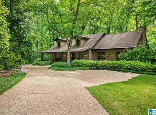 8484 Chelsea Rd, Columbiana, AL 35051