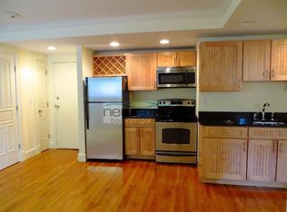 196 Commonwealth Ave #A, Boston, MA 02116