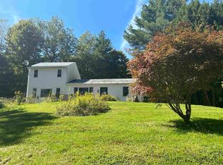 32 Pasture Ln, Wilmington, VT 05363