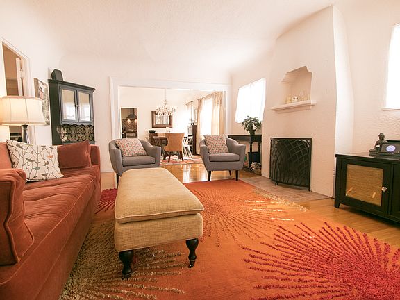 2nd image of 8042 University Pl