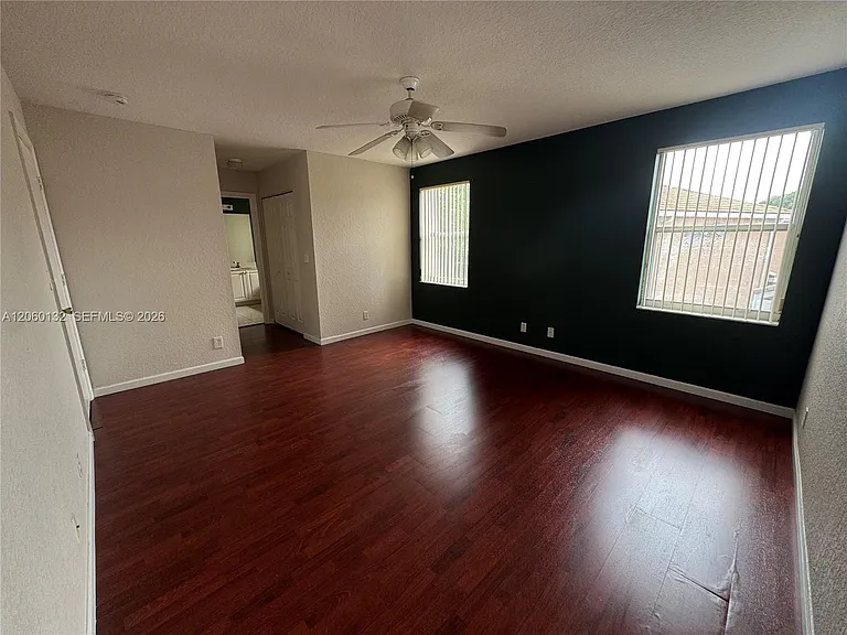 1893 SW 149th Ave — Photo 14