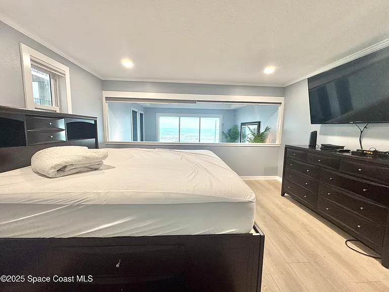 5050 Ocean Beach Blvd #301 — Photo 20