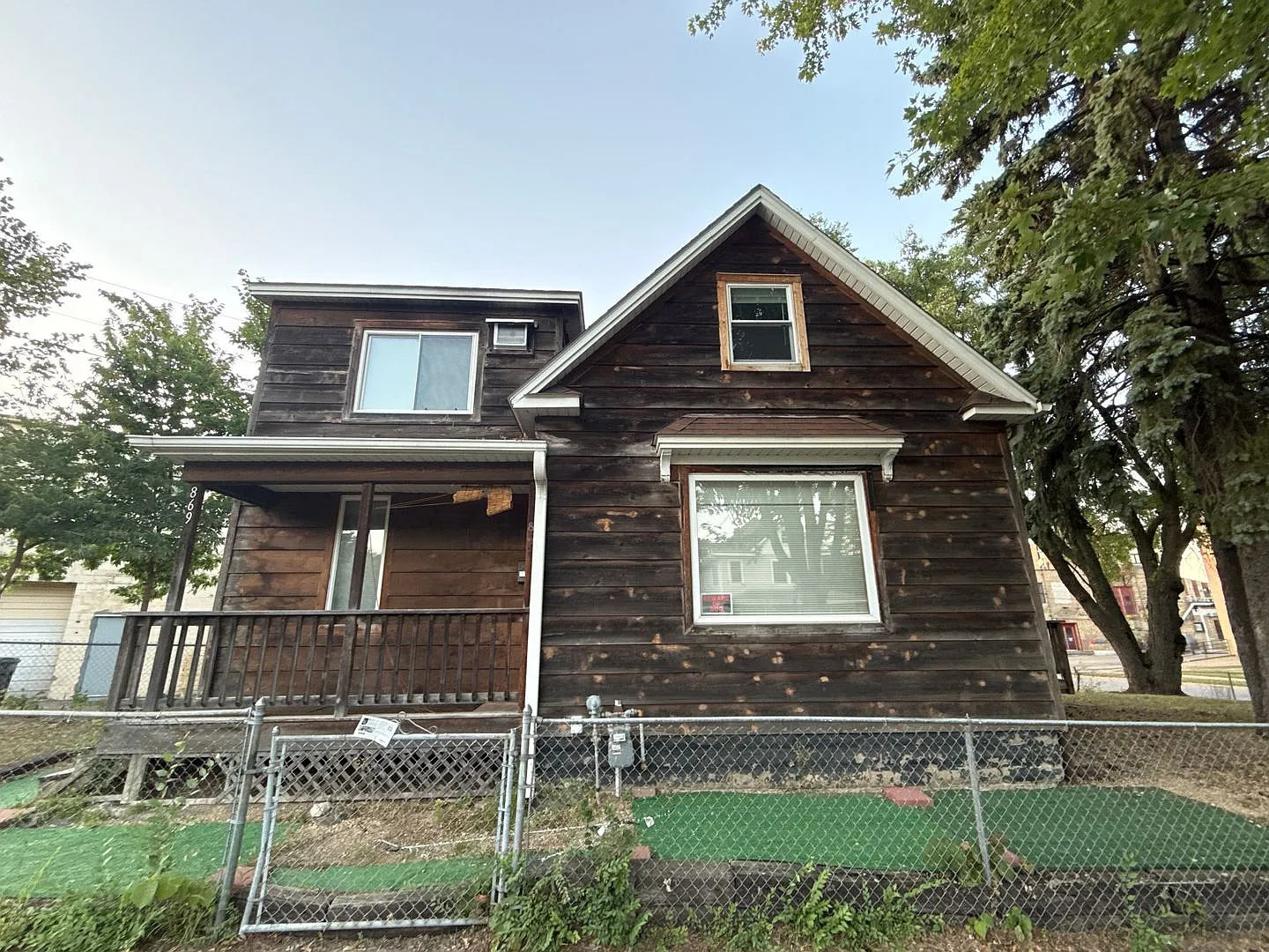 Charming 3 Bedrooms 2.5 Bath House In Saint Paul — Photo 1