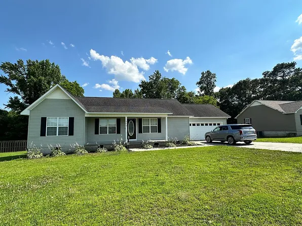 264 Granite Cir, Albertville, AL 35950
