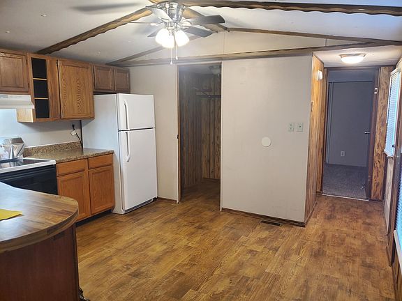 3rd image of 102 Cuivre Ct