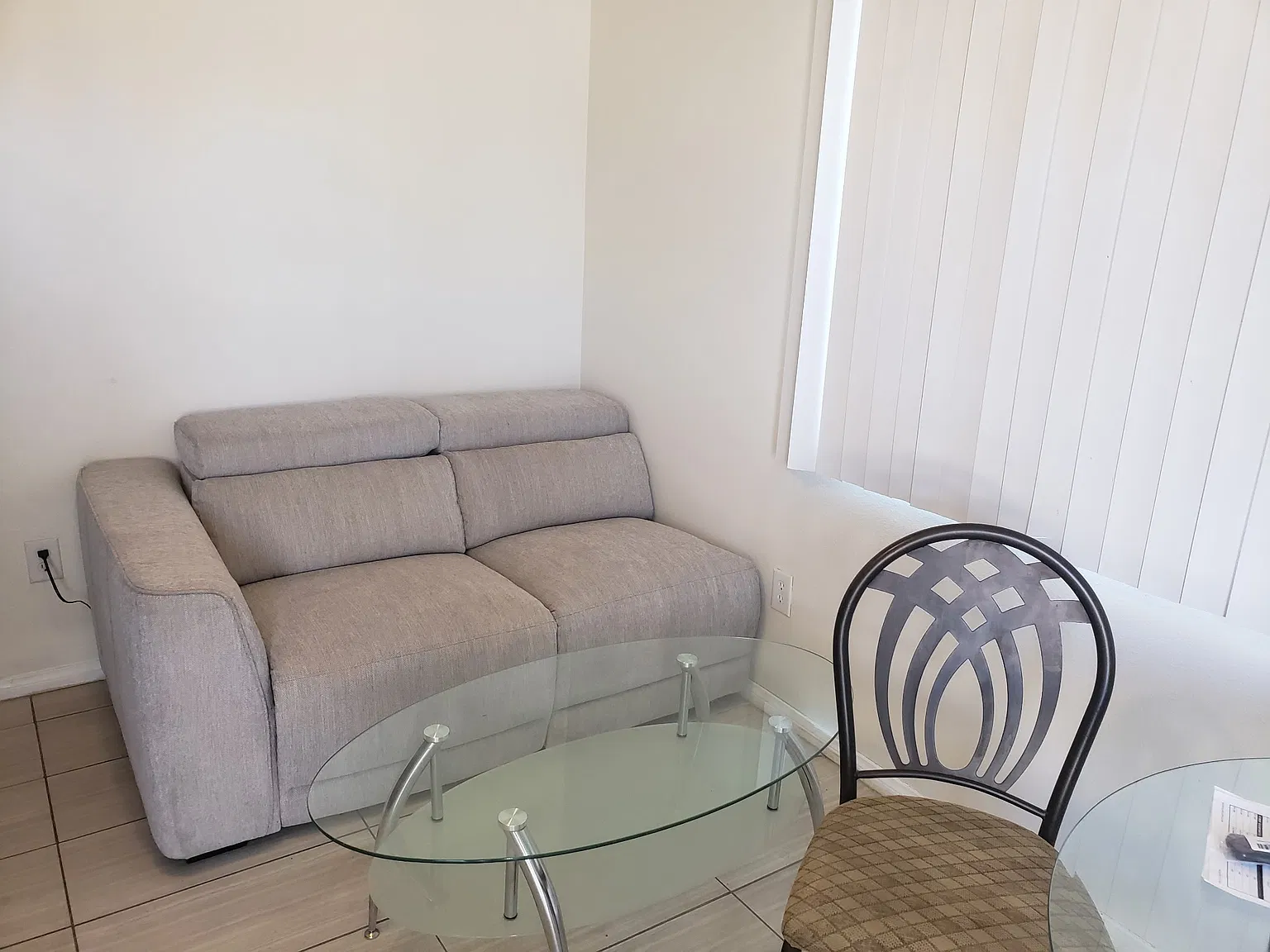 1 bed, 450 sqft, $950 — Photo 4
