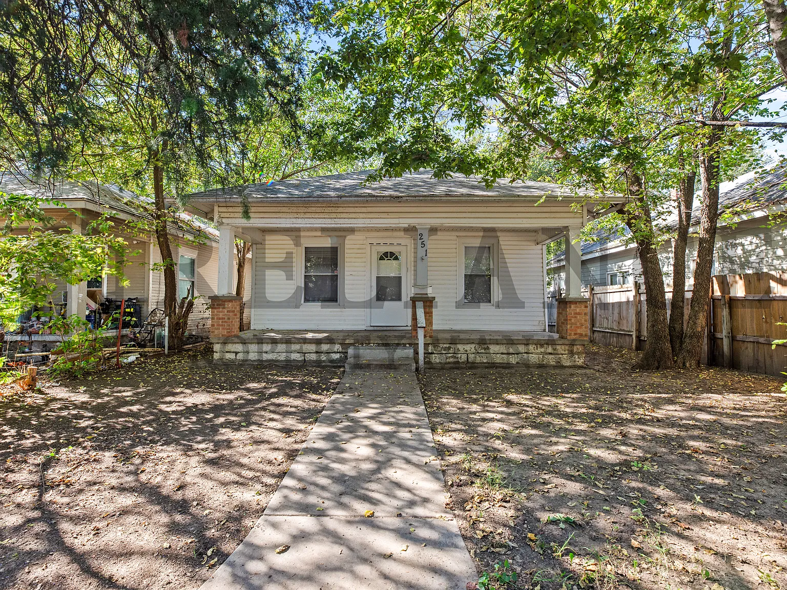 251 Millwood North - 1 — Photo 1