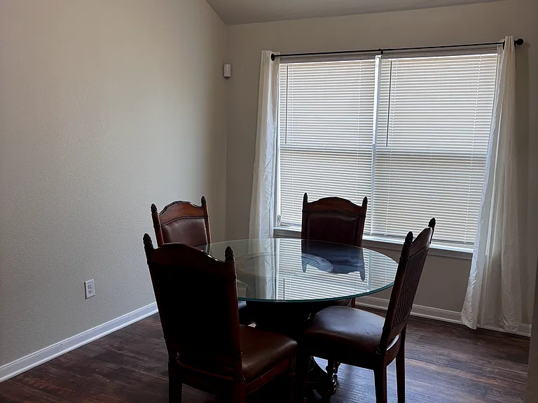 5105 Glen Eden Dr — Photo 1