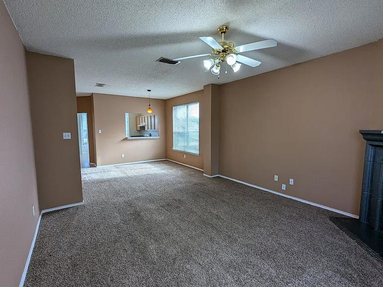 6425 Rainwater Way — Photo 5