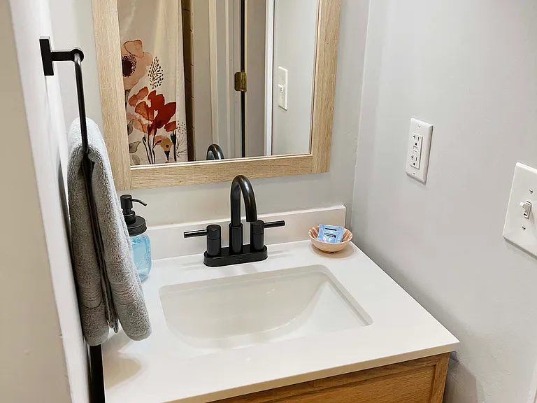611 Hickory St — Photo 21