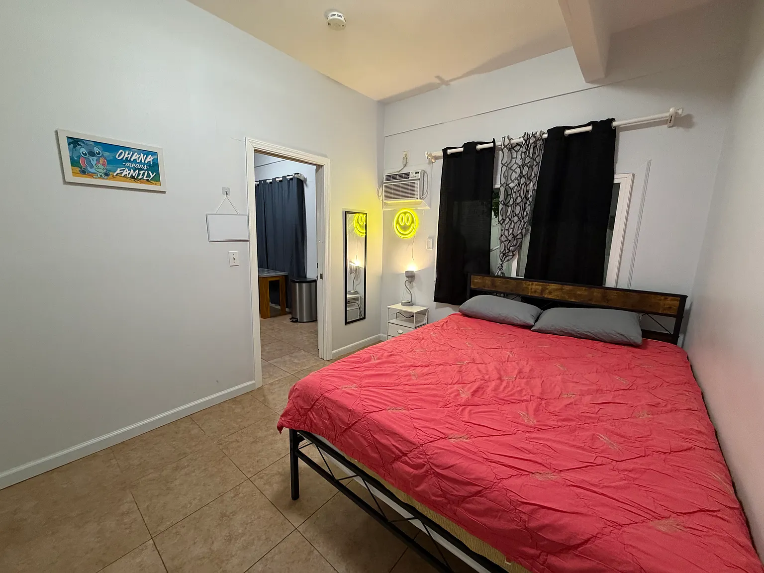 Likini St, Honolulu — Photo 2