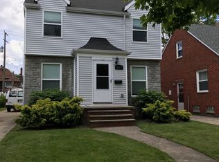 261 E 210th St, Euclid, OH 44123