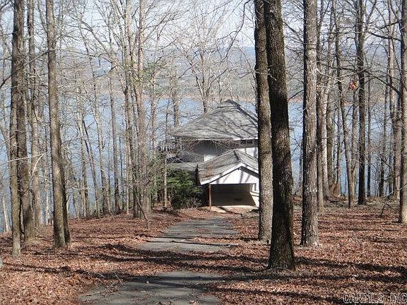 4th image of 85 Bluff View Dr