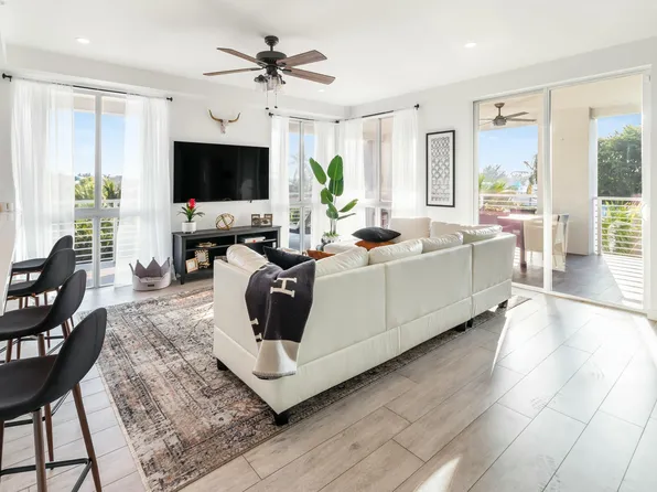 51 SE 19th Ave #301, Deerfield Beach, FL 33441