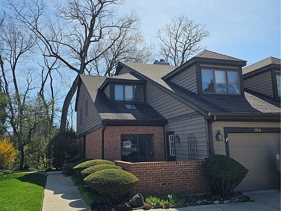 2nd image of 104 Lincoln Park Blvd