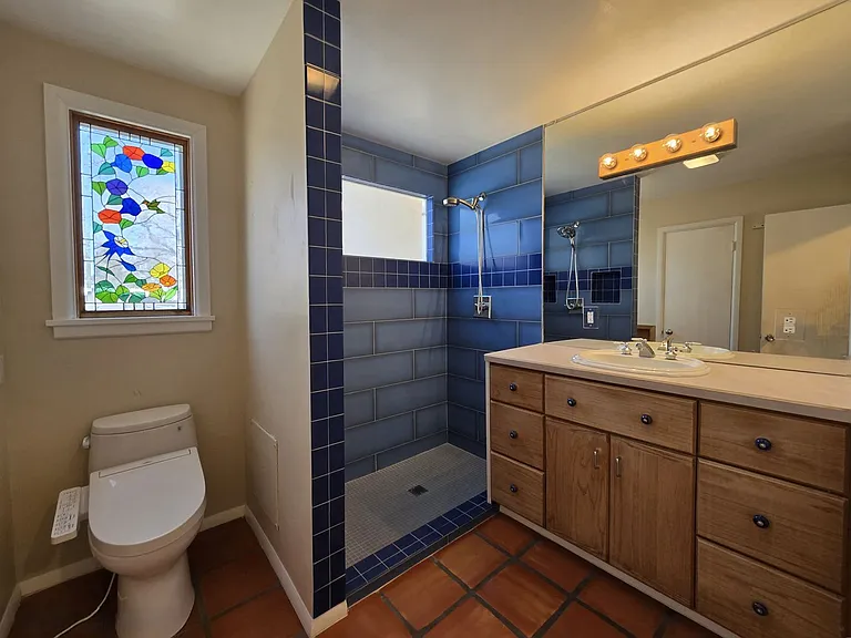 4557 Trinity Dr — Photo 21