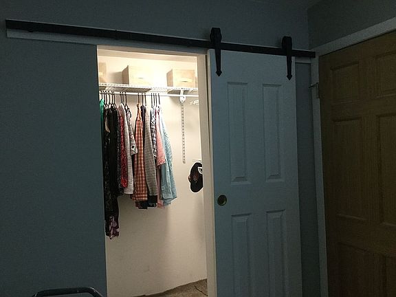 4th image of 5445 Sandra Dr