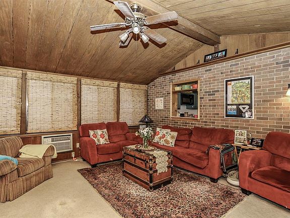 4th image of 5825 Stonewall Jackson Dr