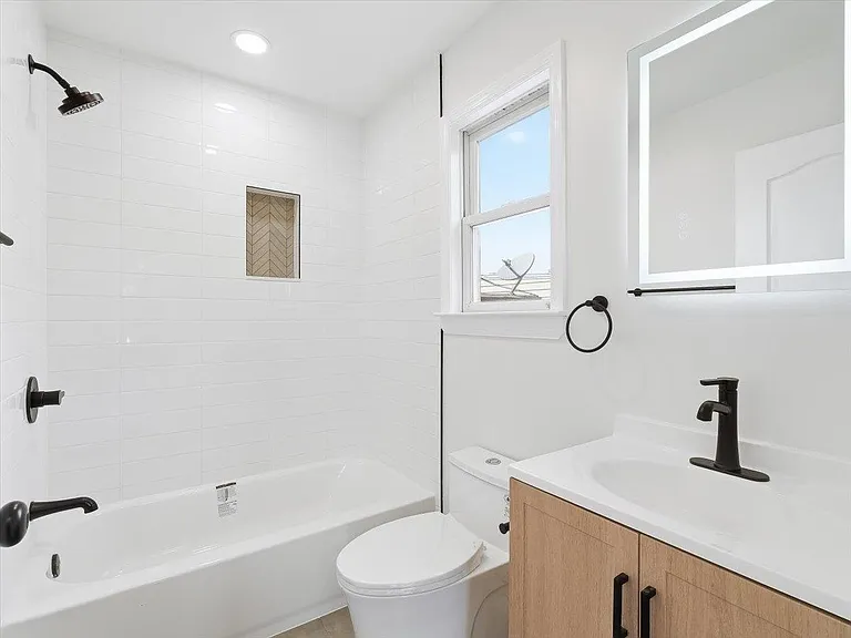 216 Nunda Ave #2 — Photo 16