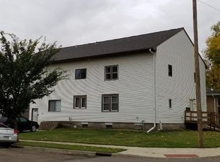 620 8th Ave NE, Aberdeen, SD 57401