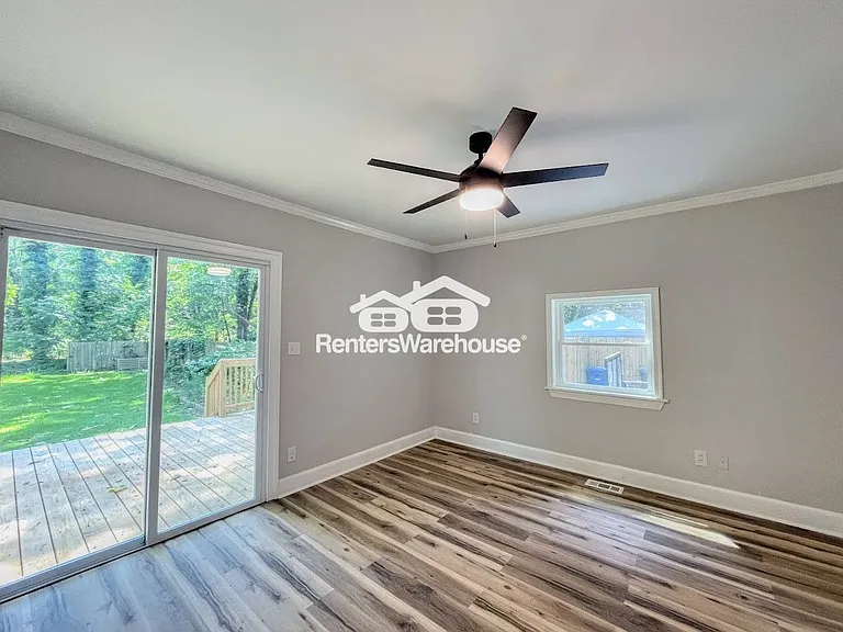 5 Paddock Dr — Photo 5